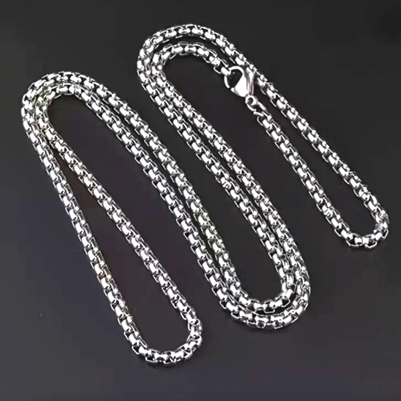 22 inch Stainless Steel Cable Chain Necklace - Picture 3 of 3